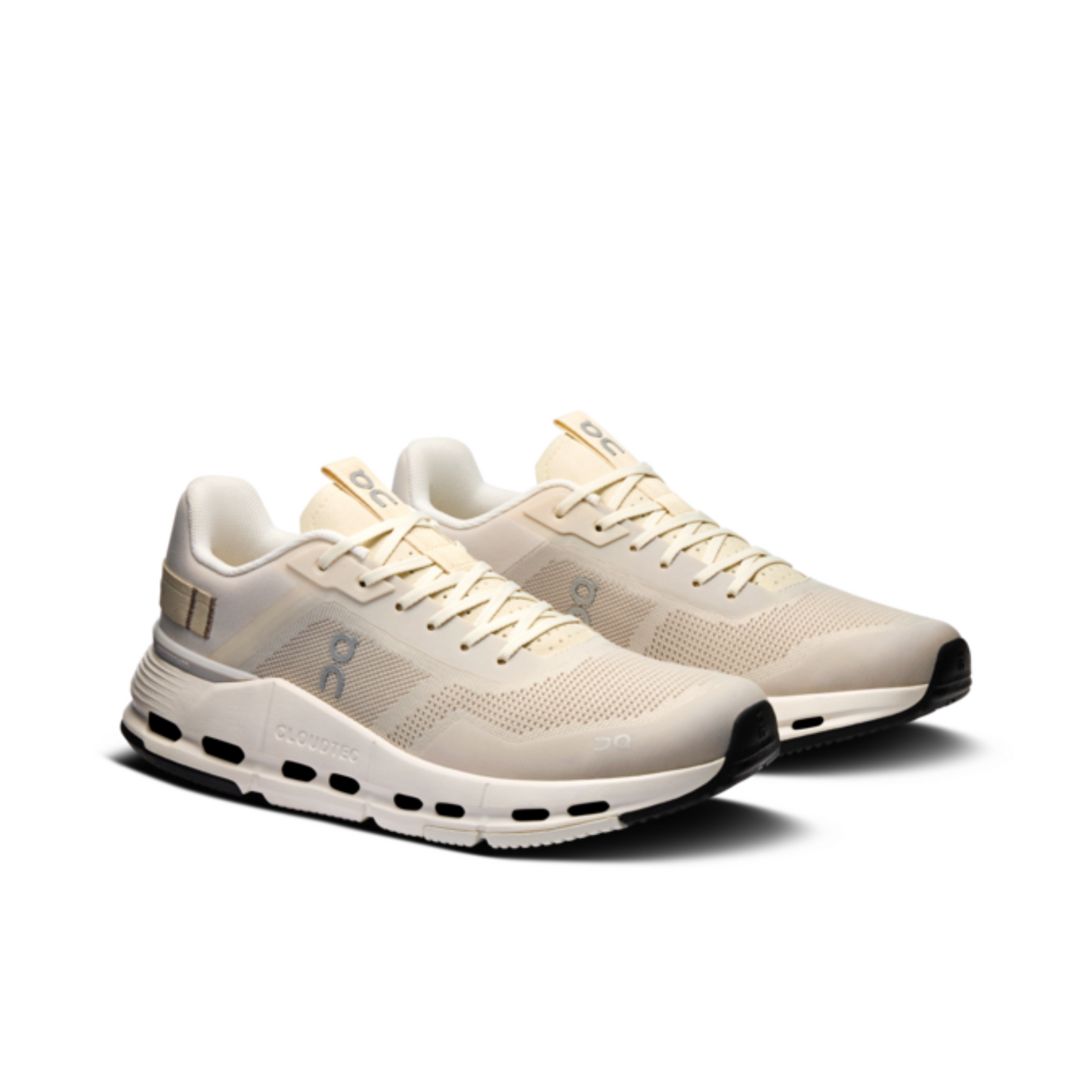 ON CLOUDNOVA FORM 2 TT WOMEN