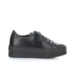BLACK / 37