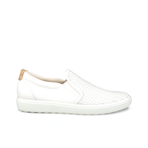 WHITE / 40
