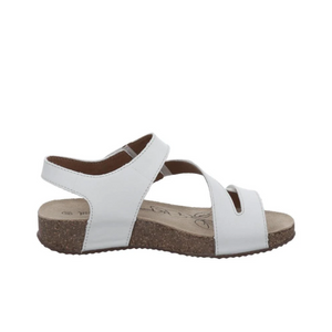 WHITE / 37