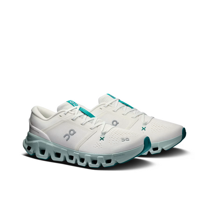 ON CLOUD X 5 WOMEN