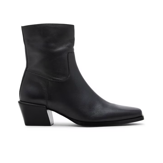 STEVE MADDEN DANEY BOOT WOMEN