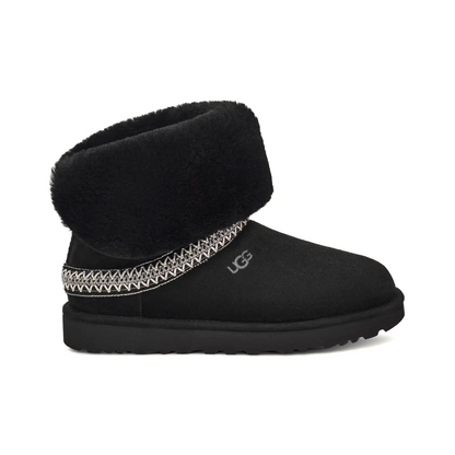 UGG CLASSIC SHORT CRESCENT BOOT WOMEN