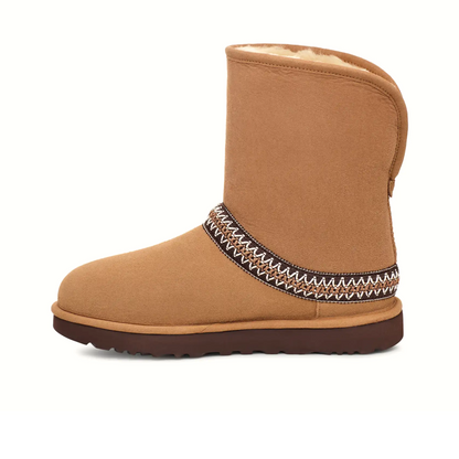 UGG CLASSIC SHORT CRESCENT BOOT WOMEN