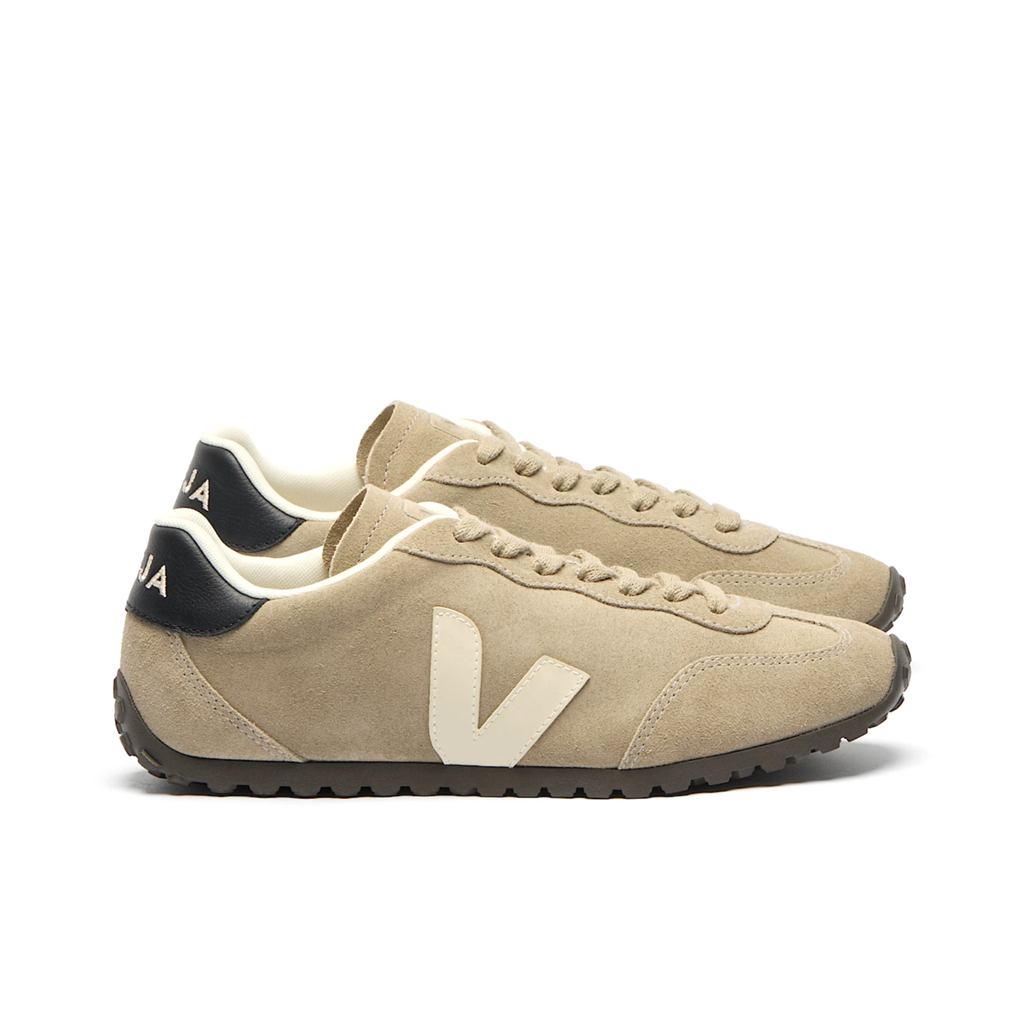 VEJA GT LEATHER SNEAKER WOMEN